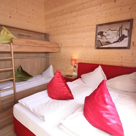 - R بيت للعطل كابرون